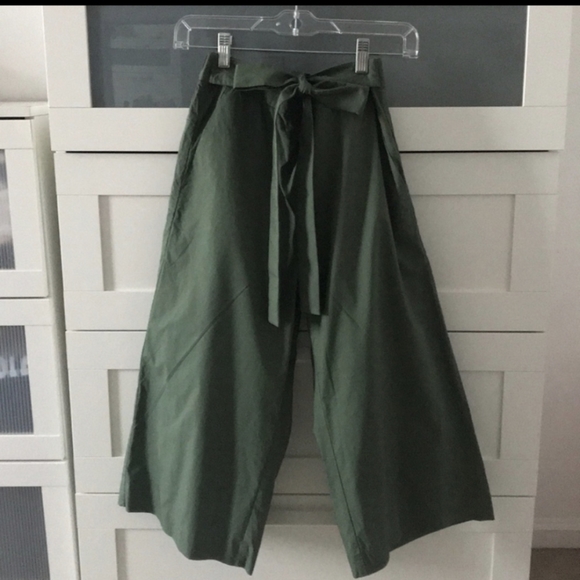 J. Crew Wide Leg Cropped Pants - Picture 7 of 8